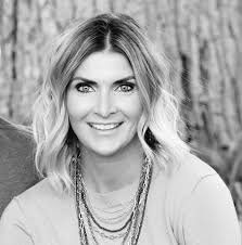 Tawni Petropoulos, Realtor