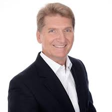 170 Via Catalunha, Jupiter, FL 33458