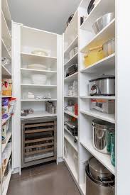 kitchen pantry cabinets