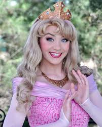 Sleeping Beauty Disney Facecharacter Disneyfacecharacter Disneycharacter Disneycastmember Disney Cosplay Disneyland Princess Disney World Characters