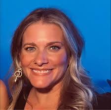 Shelley Strickland's Instagram, Twitter & Facebook