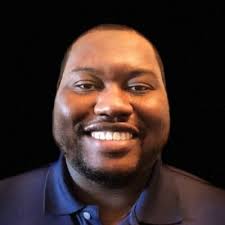 One for my fellow Amazonians. Now this is a birthday cake that sums me up.  😳🎂