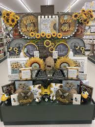 Pin By Natalie Duckworth Wright On Hobby Lobby Hobby Lobby Fall Decor Bee Decor Fall Decor