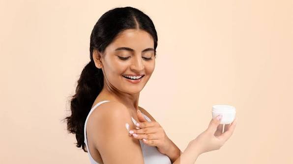 good body moisturizer for aging skin