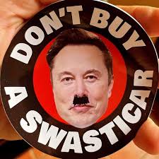 El ojo lateral me tiene DÉBIL. Ella estaba muy disgustada. 😂😂😂😂😂