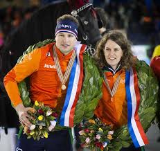 Het is het eerste kindje van sven samen met zijn vriendin naomi van as. Wust En Kramer Kunnen Het Schaatsen Niet Missen Trouw