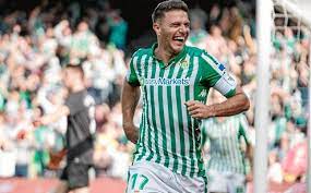 Joaquin mostly spent his football career playing for real betis and valencia. Joaquin Betis