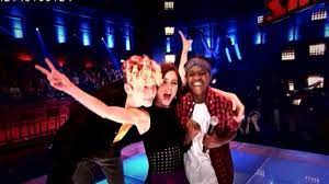 Tijdens de liveshow van the voice kids is vrijdagavond de winnaar van 2019 bekend geworden. The Voice Kids 2019 Diese Kinder Stehen Im Finale Der Talentshow