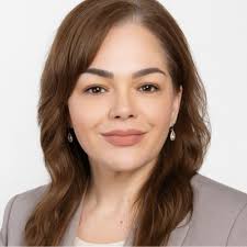 Micromanagement is killing your team's potential.