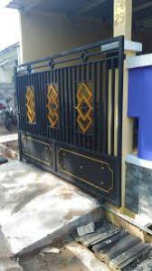 Seringkali sebuah pintu pagar pun menjadi akses utama. 081218718975 Pagar Besi Model Plat Murah Berkualitas