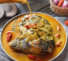 Saya share ya resep gulai ikan mas ala rumah makan padang ku kala itu he he. Resep Gulai Ikan Kakap Khas Masakan Padang Istimewa