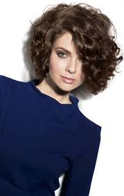 kurzhaar bob locken http stylehaare info 417 kurzhaar bob locken html trends2017 frisuren kurzhaarfrisuren naturlocken frisur bob locken kurzhaar bobs