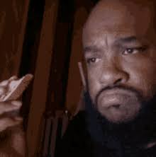 Scegli tra immagini premium su guy eating burger della migliore qualità. Fat Black Guy Eating Cheeseburger Gifs Tenor