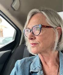 Hello Everyone! I would like to find a furnished rental for my little dog  and me for the next 2 or 3 months, or maybe more. A one or two bedroom with