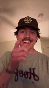 Heather Colgan's Instagram, Twitter & Facebook