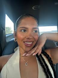 Hi Everyone! I'm looking for a roommate. I want to apply to Modera  Riverside ASAP to move-in before August 31st. I'm also open to other  buildings 2b/2b around $1700 each person for