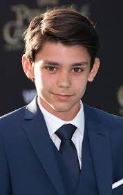 Lewis Mcgowan's Instagram, Twitter & Facebook