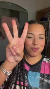 Os vídeos de Natasha Ester (@natasha_gaiarin) com som original