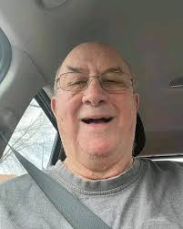64Year-Old from Cape Cod Massachusetts. Looking for my last love and  soulmate. Have two grow boys and have, five grandchildren. I was in the  dental field for 35 years so I'm looking