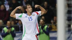 LIVE Lussemburgo-Italia 0-1: gol di Esposito, palo di Pisilli. Entrano Camarda, Dagasso e Mane