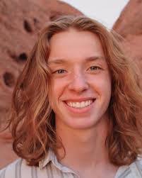 Spencer Wilde's Instagram, Twitter & Facebook