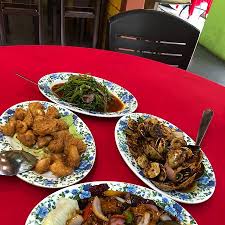 Pilih sahaja nak makan apa. Tasty Chinese Muslim Seafood Cuisine Restoran Rahmat Tan Klang Traveller Reviews Tripadvisor