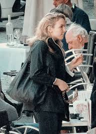 Jun 23, 2021 · fans of liverpool actress jodie comer can see one of her iconic killing eve costumes on display in liverpool. Best Of Jodie Comer On Twitter Today More Pics Of Jodie Comer Were Taken After She Took A Break From Filming The Last Duel