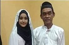 Aliran sastra, kondisi psikologis, biografi. Cerpen Kahwin Dengan Duda Malaynuinui