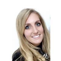 Genevieve Newell's Instagram, Twitter & Facebook