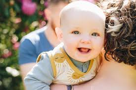 Sheffield Botanical Gardens Spring Mini Sessions » Sheffield Family  Photographer