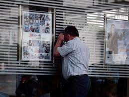 First investment bank ad (fibank) is the biggest bank with bulgarian capital which is developing and strengthening its position as a financial group with main business in the republic of bulgaria and regional presence through foreign operations in cyprus and albania. Bulgarien Sparer Sturmen Banken Der Spiegel