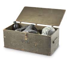 Used U S Military Wooden Footlocker Olive Drab Foot Locker Whiskey Gift Set Diy Locker