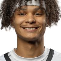 LETU men win, women fall in openers