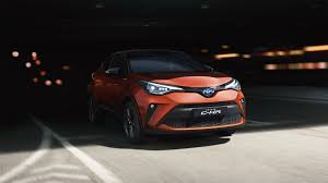 Elles bénéficient d'une cure complète de rajeunissement dans notre usine et de 12 mois de garantie minimum. Leasing Toyota C Hr En Loa Ou Lld Neuf Ou Occasion