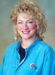 Kelly Kyle's Instagram, Twitter & Facebook