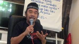 Lagu ini belum pernah diproduksi. Gjwzu Pavwxvqm