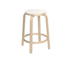 High Chair 64 Artek Alvar Aalto Butacas Para Desayunador Patas Madera Y Asiento Blanco Las Venden E Decoraciones Del Hogar Decoracion De Unas Butacas