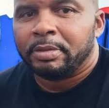 Who deserved the ROTY award between LeBron James and Carmelo Anthony?