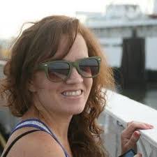 Eileen Hannan's Instagram, Twitter & Facebook