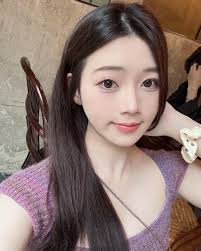 Xin Ya Chen (@cxinyachen) • Instagram photos and videos