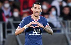 Nice vs marseille clash was called off after a violent clash between the players and the supporters after payet was hit on the . Pl08oiurkymblm