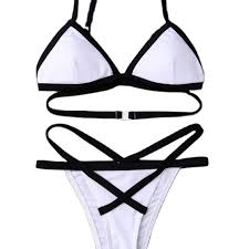 Salah satu ciri hunian yang minimalis. Dua Potong Bikini Set Wanita Perban Thong Warna Kontras Putih Dan Hitam Buy Bikini Set Perban Bikini Bikini Thong Product On Alibaba Com