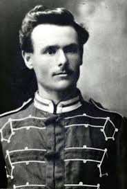 The Elton Family in Ilesha in the late 1930's. Rev. Sydney Granville  Elton(1907- 1987) was an English Missionary who arrived in Nigeria in 1937  with his wife Hannah and daughter Ruth. He