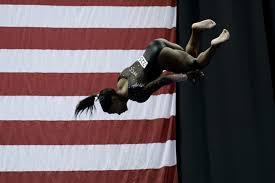 With 25 world championship medals, this makes biles the most decorated gymnast (male or female) of all time. Zwei Salti Und Drei Schrauben Simone Biles Kreiert Ein Spektakulares Turn Element Nzz