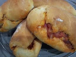 Prazeres Variados Da Cris Pains Au Chorizo Paes Com Chourico Pate Pour Quiche Cuisine Et Boissons Recettes De Cuisine Portugaise