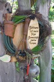 Garten Help Hingucker Quotation En Skabelse Af Annegret Lindhorst Pa Dawanda Backyardgarden Containergarden Diyga Garten Garten Deko Diy Krautergarten