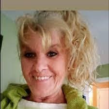 Linda Cozza's Instagram, Twitter & Facebook