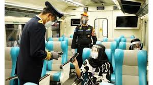 Naik Kereta Dari Bandung Ke Jakarta Tidak Perlu Lagi Sikm Berikut Syarat Penggantinya Tribun Jabar
