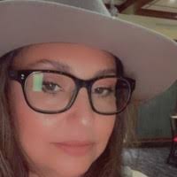 500+ "Gina Flores Flores" profiles