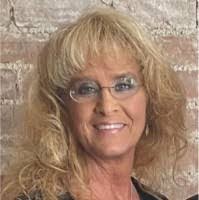 Annette Mingo's Instagram, Twitter & Facebook